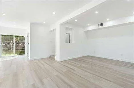 5701 SW 41st St — Photo 12