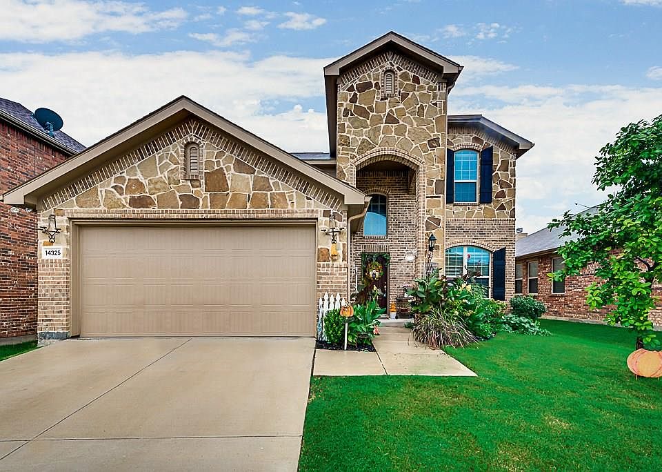 1st image of 14325 Mariposa Lily Ln