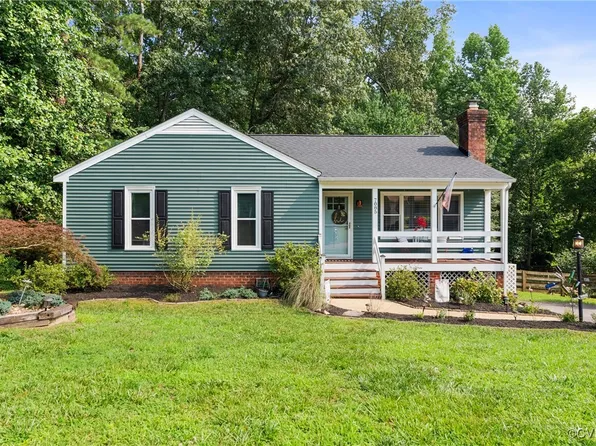7085 Foxlair Dr, Mechanicsville, VA 23111
