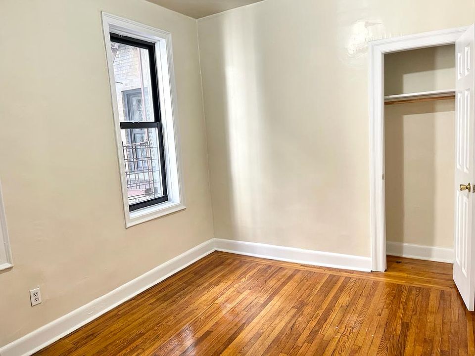 1st image of 2106 Arthur Ave #1