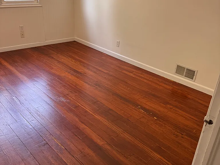 2383 E 2100 S — Photo 12