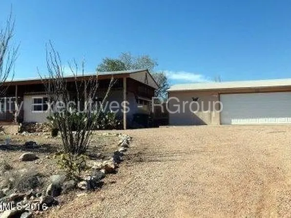 1260 N Saddleback Cir, Tombstone, AZ 85638