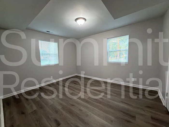 4713 Walnut Grove Ave — Photo 6