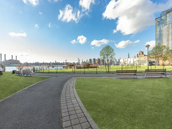 50 Greenpoint Avenue image 15 of 15