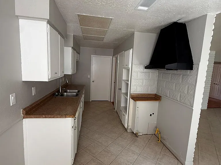 403 Brandywyne Dr — Photo 18