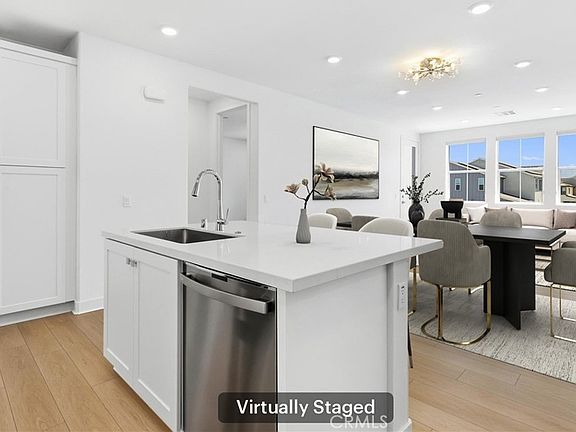 5th image of 1501 Lasso Way #303