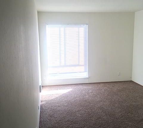 Bedroom with morning sunshine