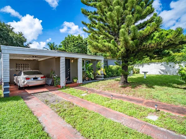 1045 NW 143rd St, Miami, FL 33168