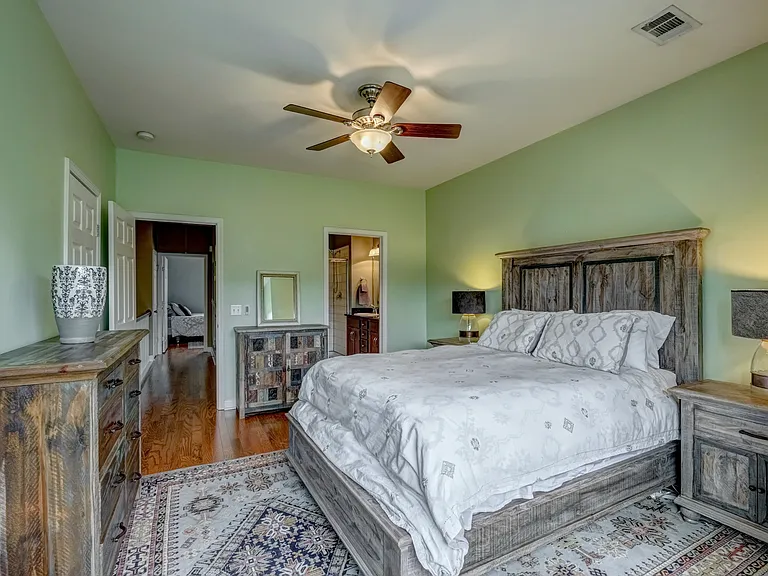 2310 Elliott Ave #502 — Photo 28