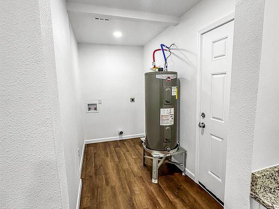 5th image of 114 Wills Dr