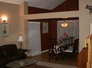 9253 Wolfdale Dr, Lone Tree, CO 80124