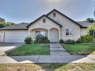 2 Dorset Ct, Chico, CA