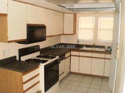 2nd image of 4032 Grasmere Ave
