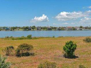 1105 Bobs Rd, Pt Bolivar, TX 77650