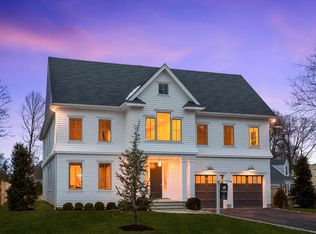 26 Shady Knoll Ln, New Canaan, CT 06840