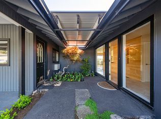 113 S Foothill Rd, Medford, OR 97504