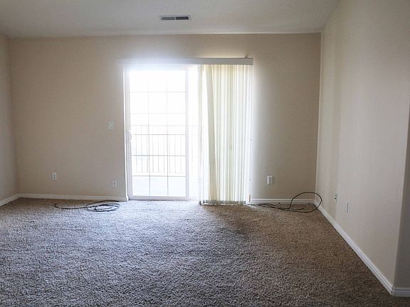 4th image of 1574 Westbury Way APT I