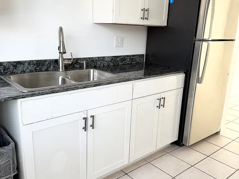 703 Oaks Manor Ct #5-2 — Photo 25