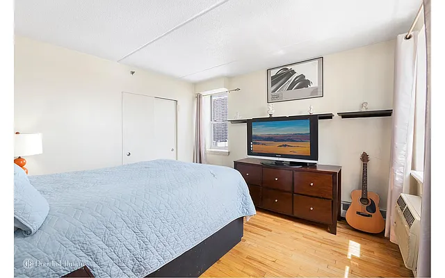 Rented by Douglas Elliman | media 12