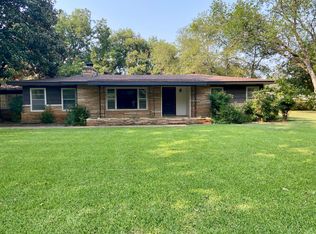 8216 Llano Ave, Benbrook, TX 76116