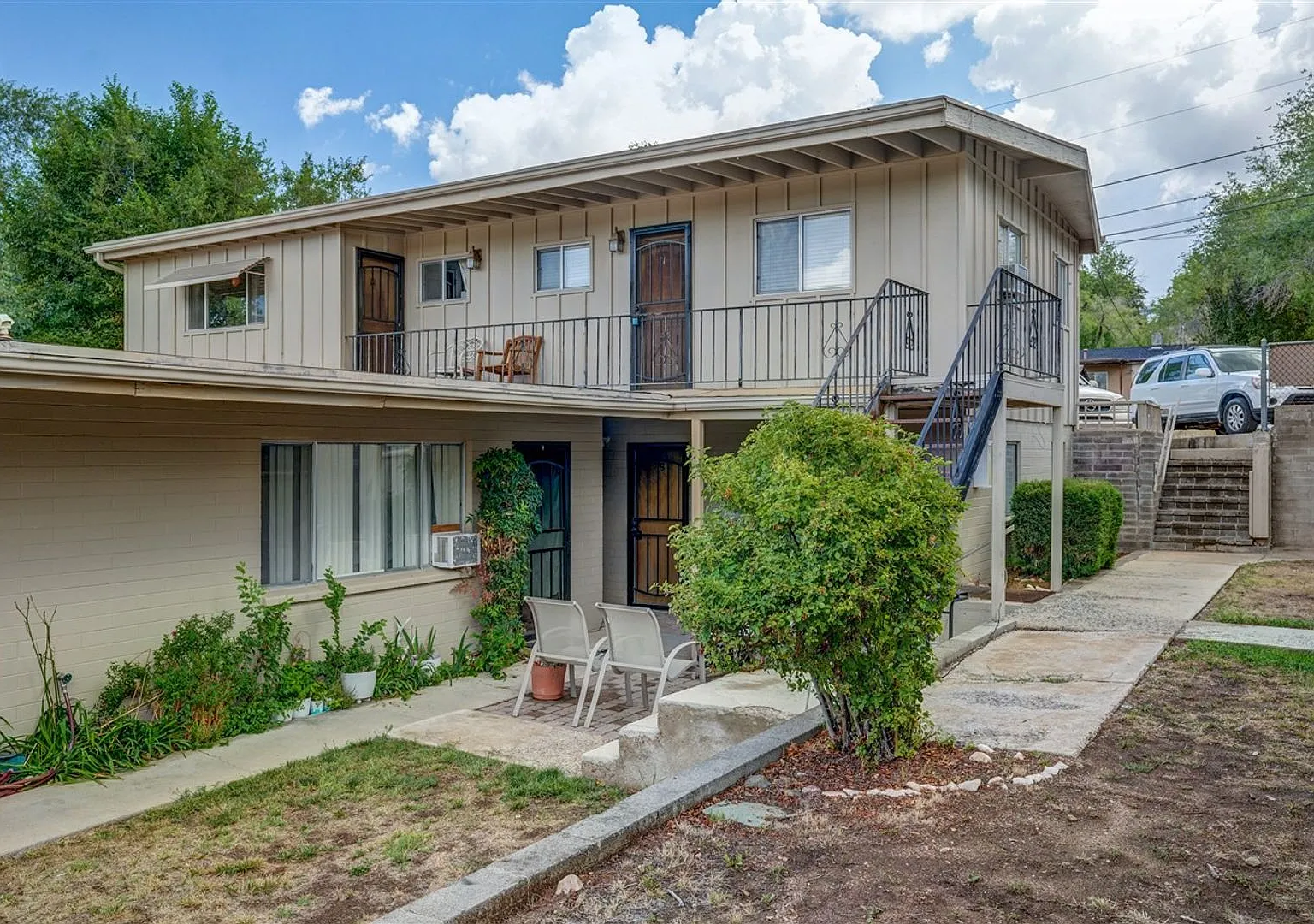 333 S. Alarcon Street — Photo 4