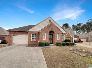 105 Chesser Ln, Chelsea, AL 35043