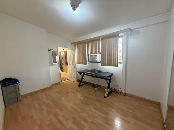 94-248 Pupukahi St, Waipahu, HI