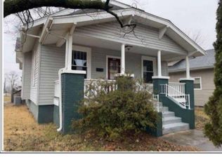 202 W Parker Ave, Chaffee, MO 63740