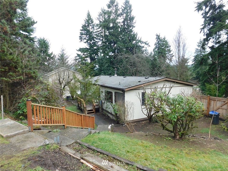 1st image of 14307 215th Ave E