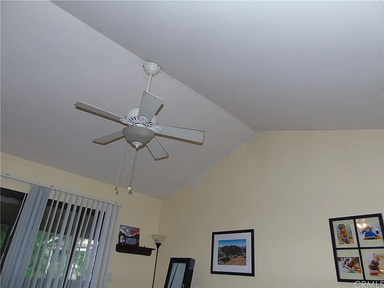 148 Streamwood — Photo 51