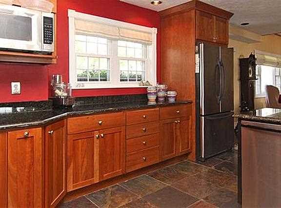 5th image of 1623 Elm Shore Dr