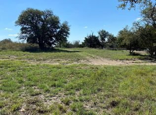 1022 Club House Rd, Kerrville, TX 78028