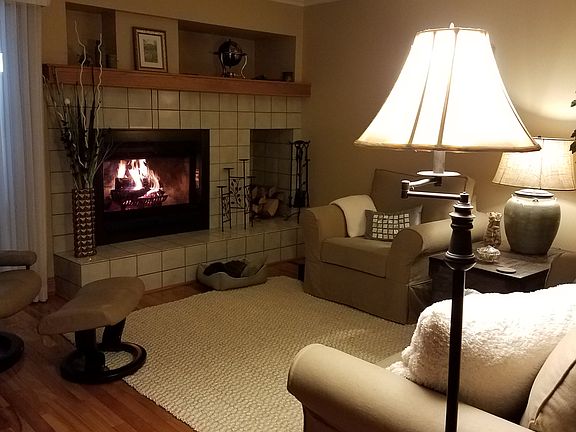 4th image of 2012 E Provincial House Dr