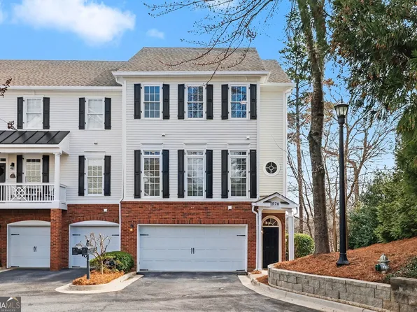 570 Neel Reid Dr, Roswell, GA 30075