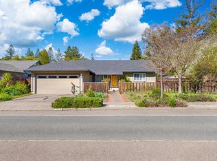 2817 Hidden Valley Dr, Santa Rosa, CA 95404