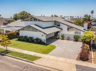 17099 Westport Dr, Huntington Beach, CA 92649