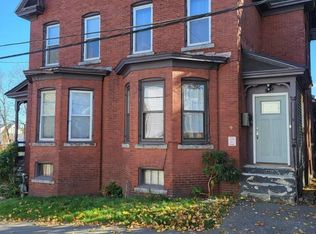 9 Chapel St, Concord, NH 03301