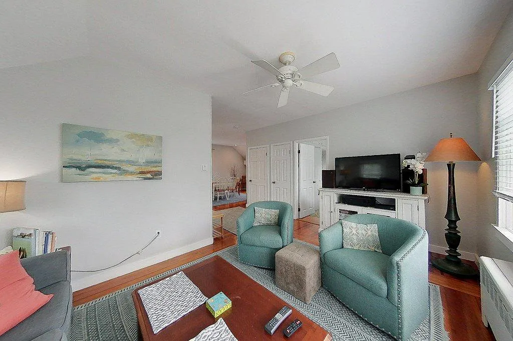2 bed, 1500 sqft, $2,600 — Photo 3