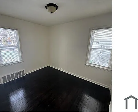 14470 Agnes Ave — Photo 7
