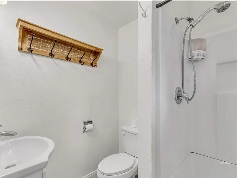 55305 S Circle Dr — Photo 15