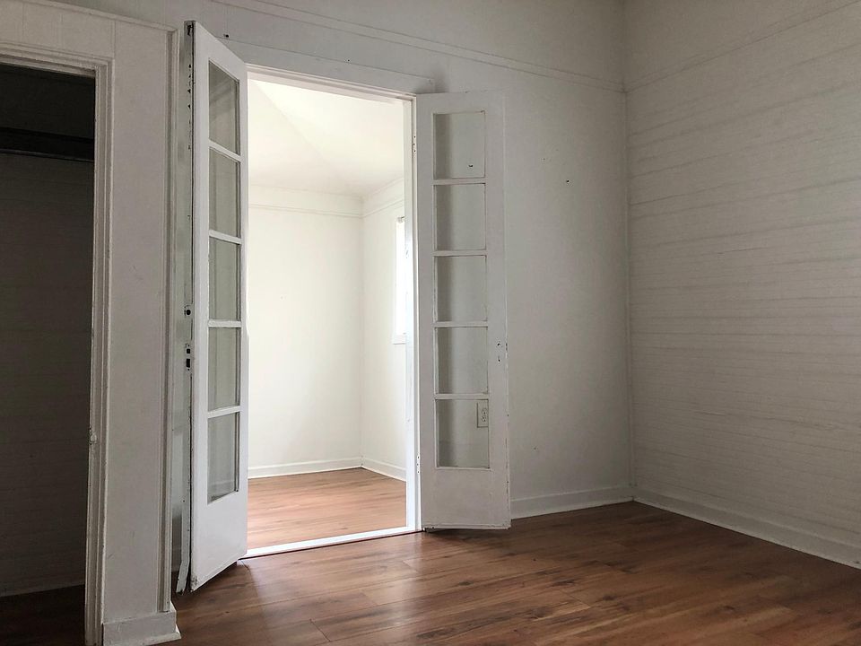 French doors leading to bedroom.