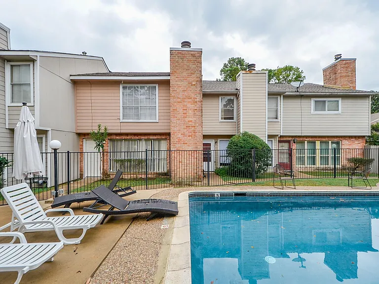 1853 Witte Rd #27 — Photo 1