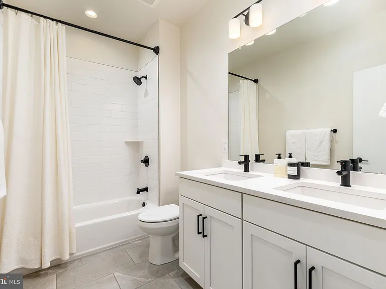 3112 Pierview Ln — Photo 20