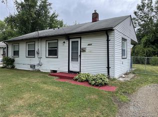 2611 Caledonia Ct, Westland, MI 48186