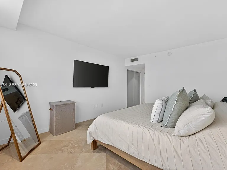 2080 S Ocean Dr #1711 — Photo 23