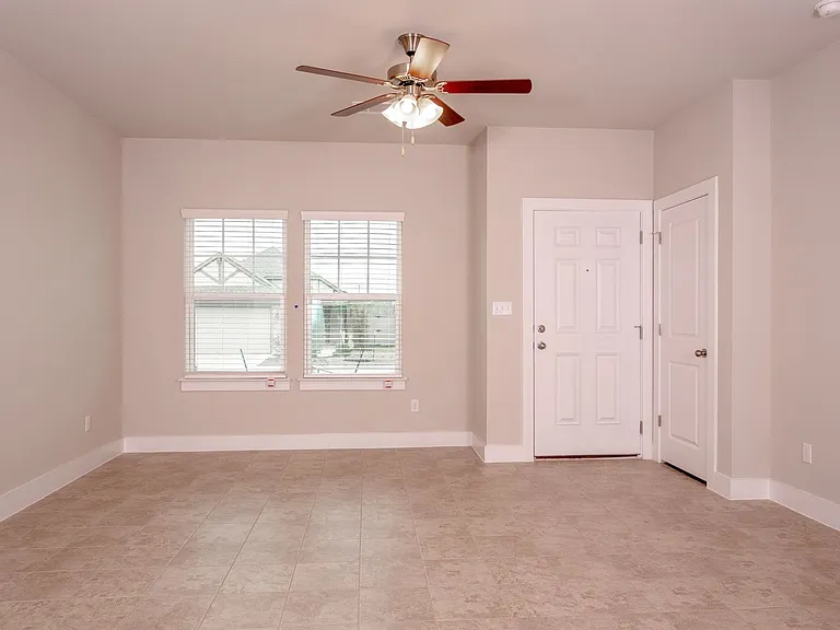 4720 Portillo Way — Photo 2