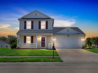 1525 Autumn Lakes Ln, Mascoutah, IL 62258