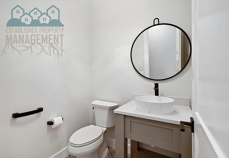 10642 W Lothbury Dr — Photo 24
