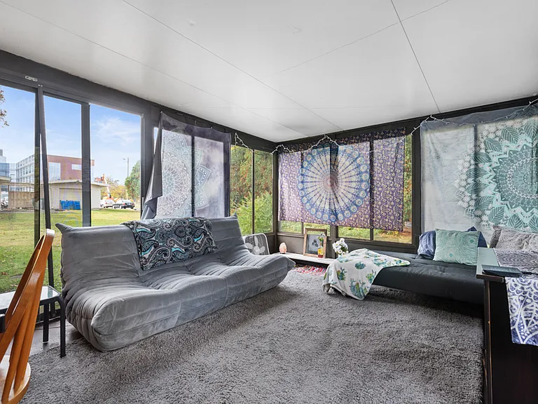 1412 W Beechwood Ave — Photo 5