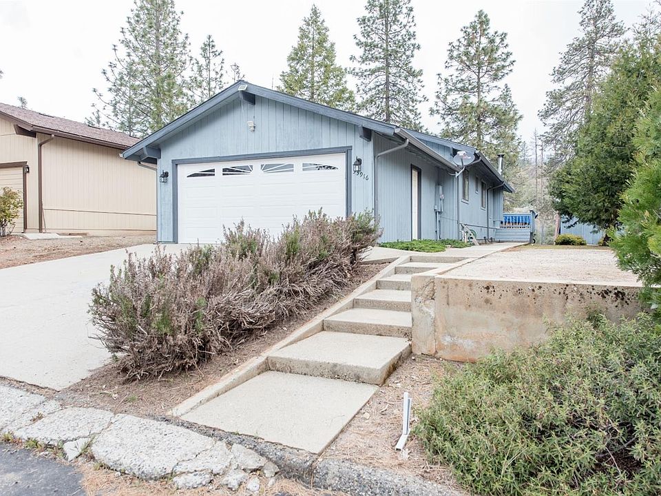 2nd image of 33916 Tocaloma Rd